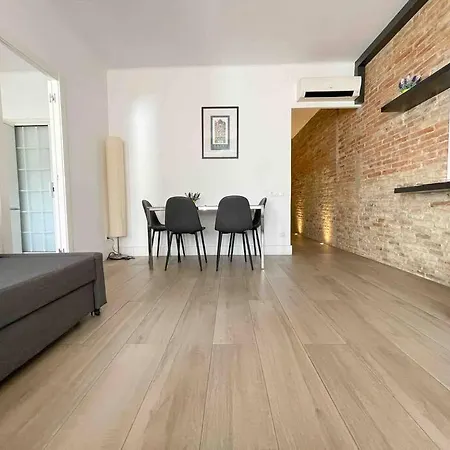 @hostourist Bcn Fira Granvia Plaza Europa-justicia * 略夫雷加特河畔奥斯皮塔莱特