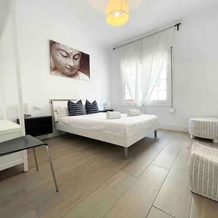 @hostourist Bcn Fira Granvia Plaza Europa-justicia لوسبيتاليت دي يوبريغات