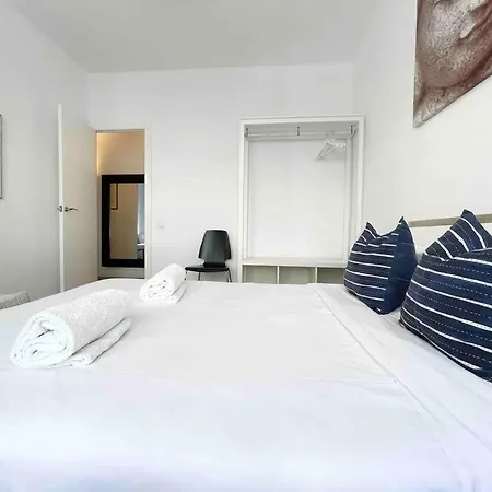 @hostourist Bcn Fira Granvia Plaza Europa-justicia 公寓